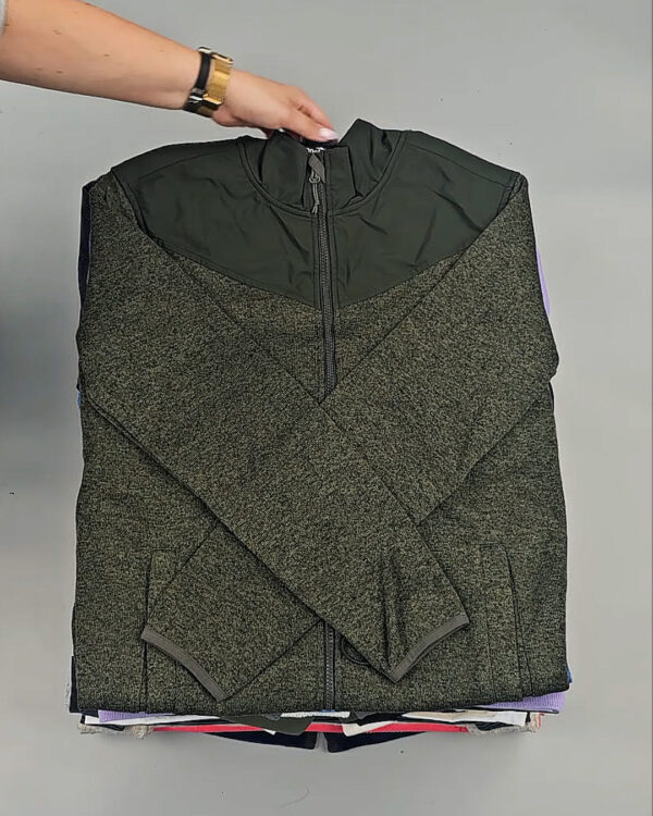 Фотография  843 - LIDL Winter mix 114#15 кг, ЛОТ №9137 оптом в Благовещенске и Амурской области