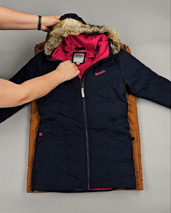 Фотография  391 - Верхняя одежда СТОК дети 065#10 кг, ЛОТ СТ-9342 оптом в Благовещенске и Амурской области