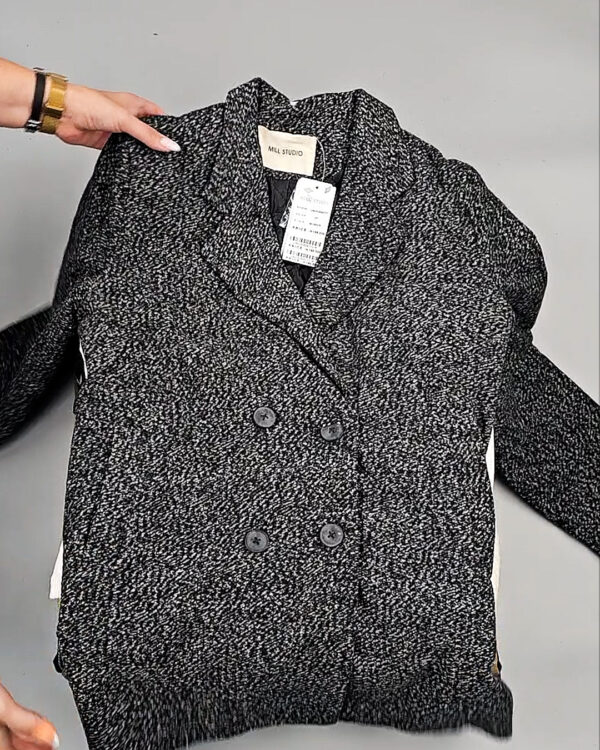 Фотография  745 - Верхняя одежда Корея 085#15 кг оптом в Благовещенске и Амурской области