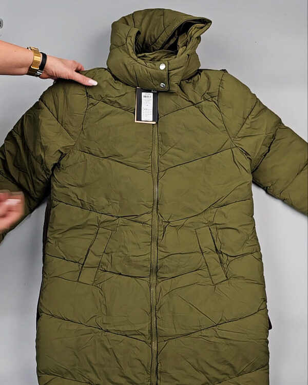 Фотография  254 - Верхняя одежда BESTSELLER Дания 104#10 кг оптом в Благовещенске и Амурской области