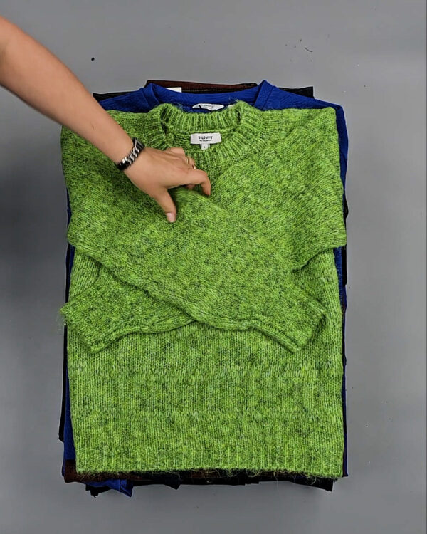 Фотография  534 - B.YOUNG Winter mix 104#15 кг, ЛОТ СТ-9195 оптом в Благовещенске и Амурской области