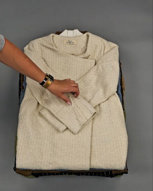 Фотография  187 - Верхняя одежда Корея 085#15 кг оптом в Благовещенске и Амурской области