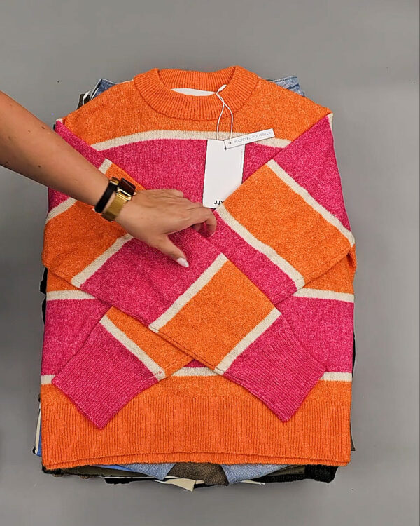 Фотография  799 - JACK JONES Women mix 075 #15 кг оптом в Благовещенске и Амурской области