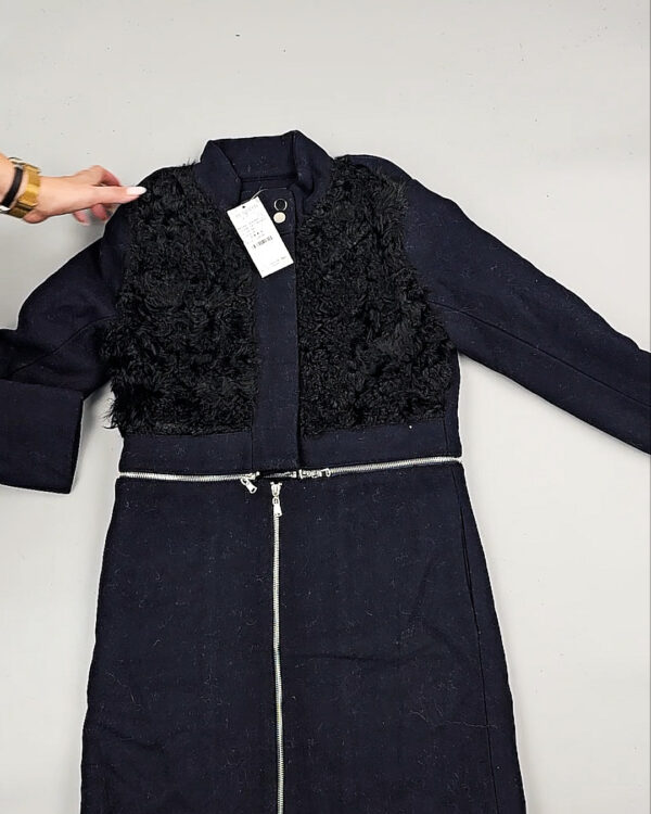 Фотография  519 - Верхняя одежда Корея 085#15 кг, ЛОТ № СТ-9247 оптом в Благовещенске и Амурской области