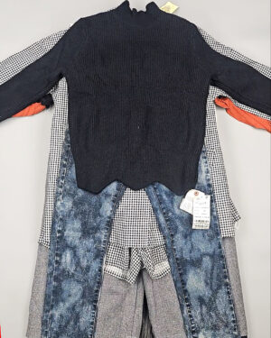 Купить Комплекты жен Корея 085#5 кг, ЛОТ СТ-9573 оптом в Благовещенске и Амурской области