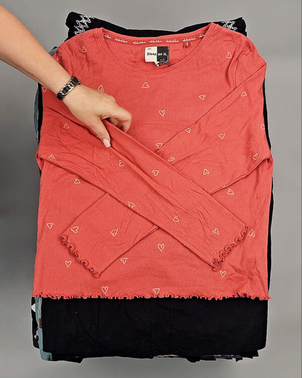 Фотография  136 - NEXT Winter Women mix#15 кг, ЛОТ СТ-9456 оптом в Благовещенске и Амурской области