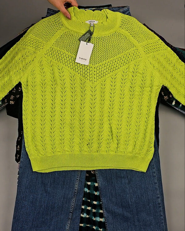 Фотография  885 - B.YOUNG Winter mix 104#15 кг, ЛОТ СТ-9596 оптом в Благовещенске и Амурской области