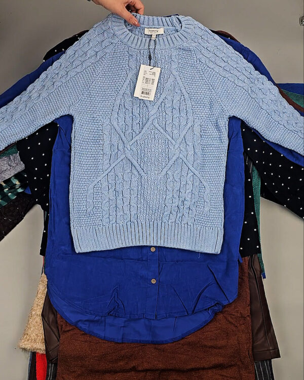 Фотография  690 - B.YOUNG Winter mix 104#15 кг, ЛОТ СТ-9595 оптом в Благовещенске и Амурской области