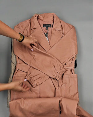 Фотография  906 - Ветровки женские CAN 104#12 кг оптом в Благовещенске и Амурской области