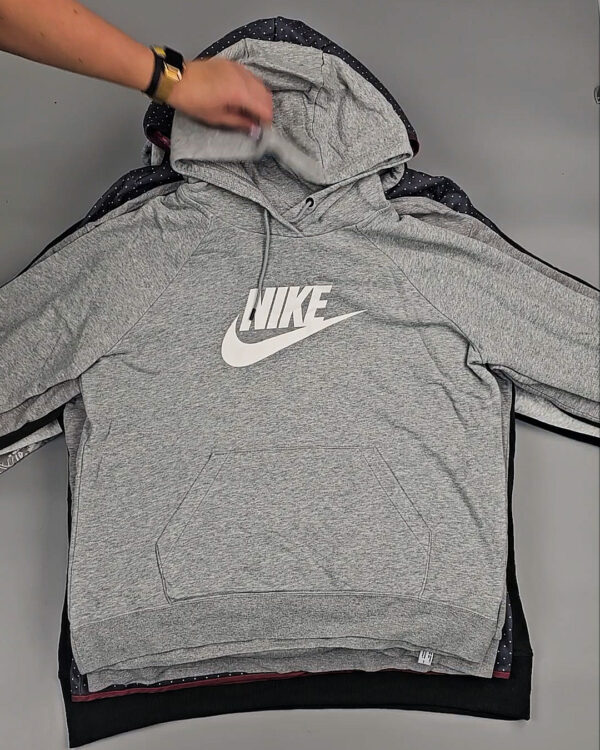 Фотография  649 - Толстовки#10 кг, ЛОТ № СХ-0151 оптом в Благовещенске и Амурской области