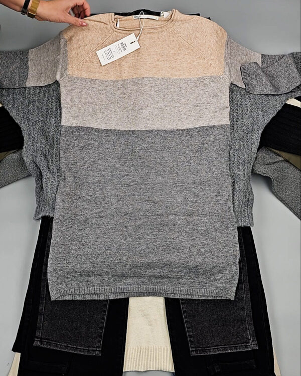 Фотография  358 - Bestseller Winter mix 104#15 кг, ЛОТ № СТ-9526 оптом в Благовещенске и Амурской области