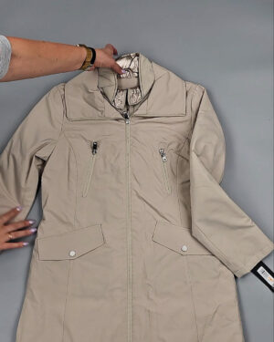 Фотография  582 - Ветровки женские CAN 104#12,4 кг, ЛОТ СТ-9403 оптом в Благовещенске и Амурской области