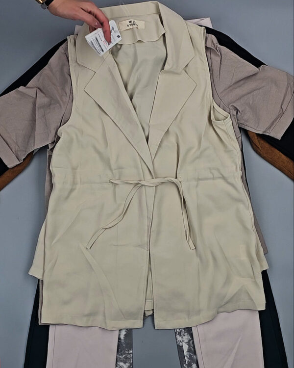 Фотография  342 - Комплекты жен Корея 085#5 кг оптом в Благовещенске и Амурской области