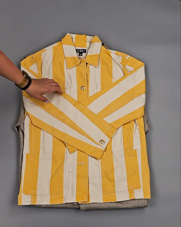 Фотография  931 - Ветровки женские CAN 104#12,5 кг, ЛОТ СТ-9404 оптом в Благовещенске и Амурской области