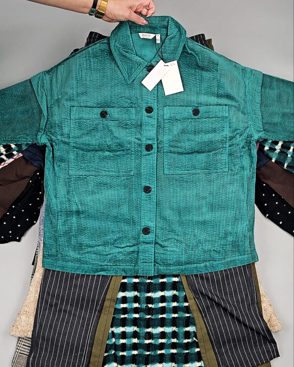 Фотография  585 - B.YOUNG Winter mix 104#15 кг, ЛОТ СТ-9524 оптом в Благовещенске и Амурской области