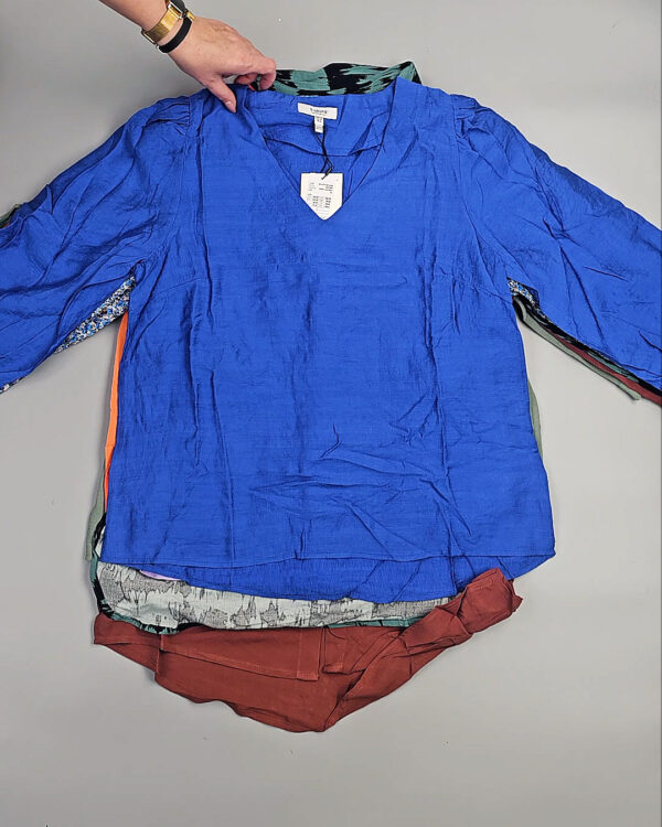 Фотография  315 - Блузки DK COMPANY Summer 045 B#6 кг, ЛОТ СТ-9588 оптом в Благовещенске и Амурской области