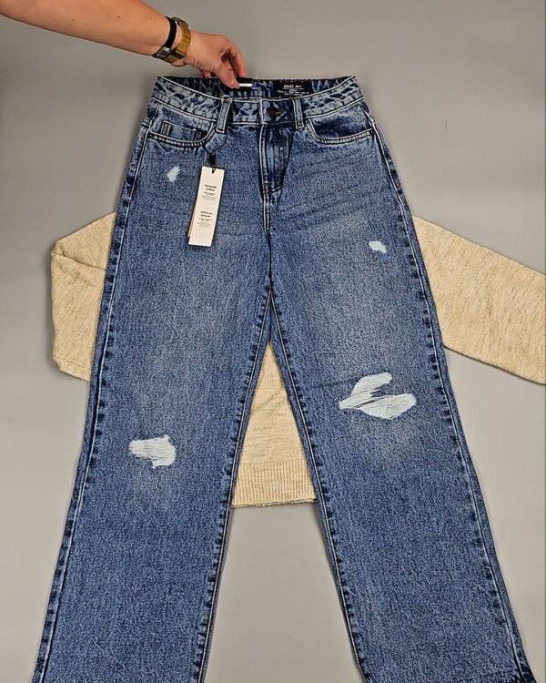 Фотография  142 - Bestseller Winter mix 104#15 кг, ЛОТ № СТ-9525 оптом в Благовещенске и Амурской области