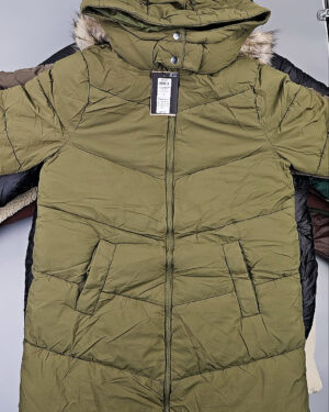 Купить Куртки BESTSELLER зима 045#10 кг, ЛОТ СТ-9827 оптом в Благовещенске и Амурской области