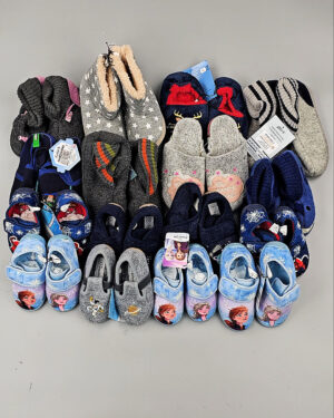 Купить Обувь домашняя дети СТОК 065#3,2 кг, ЛОТ СТ-9727 оптом в Благовещенске и Амурской области