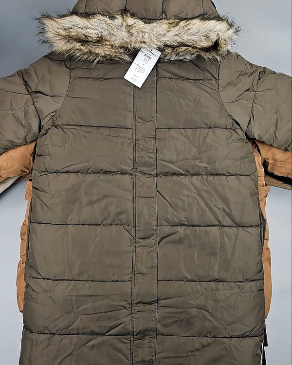 Фотография  160 - Верхняя одежда VILA 104#10 кг, ЛОТ СТ-9715 оптом в Благовещенске и Амурской области