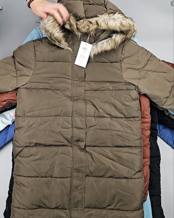 Фотография  432 - Верхняя одежда VILA 104#10 кг, ЛОТ СТ-9714 оптом в Благовещенске и Амурской области