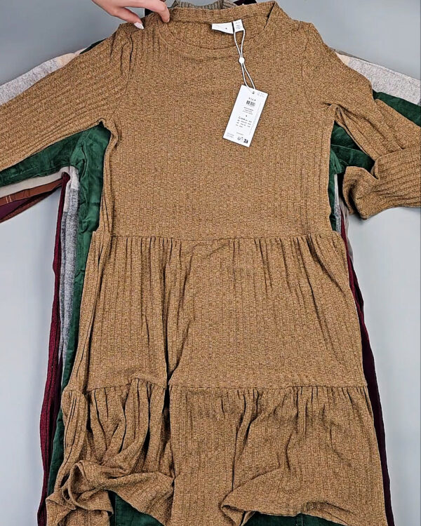 Фотография  467 - Платья Bestseller+DK Winter 035#7 кг, ЛОТ СТ-9997 оптом в Благовещенске и Амурской области