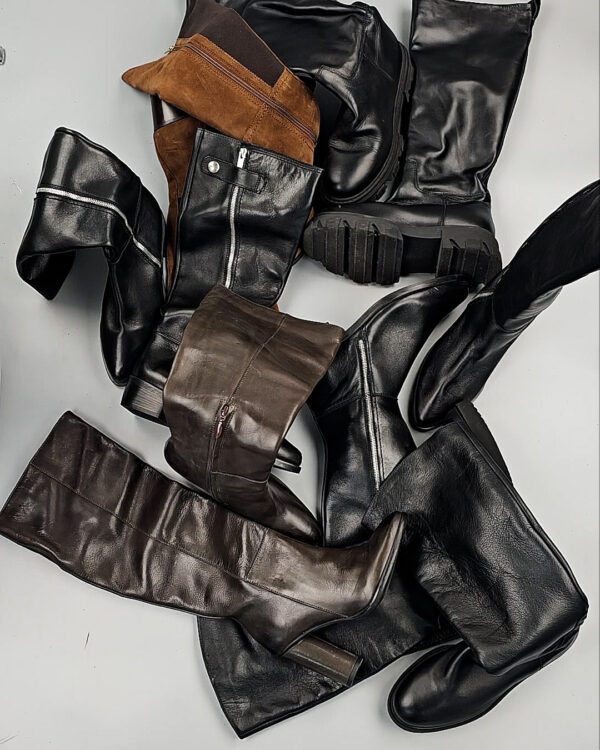 Фотография  926 - Сапоги Италия #7 шт, ЛОТ СТ-9681 оптом в Благовещенске и Амурской области