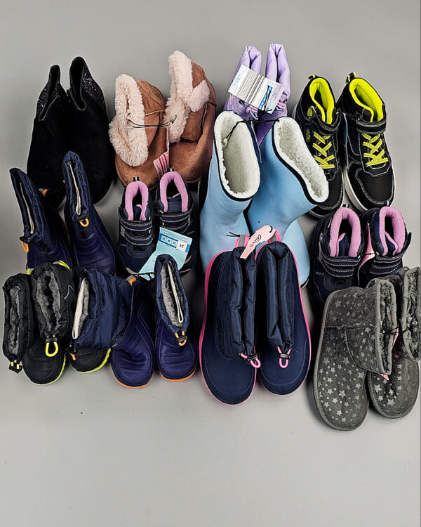 Фотография  237 - Обувь СТОК дети зима 065#6,4 кг, ЛОТ СТ-9662 оптом в Благовещенске и Амурской области