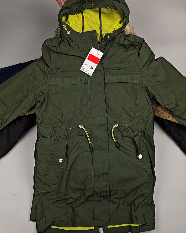 Фотография  673 - Ветровки СТОК дети 065#5 кг, ЛОТ СТ-9726 оптом в Благовещенске и Амурской области