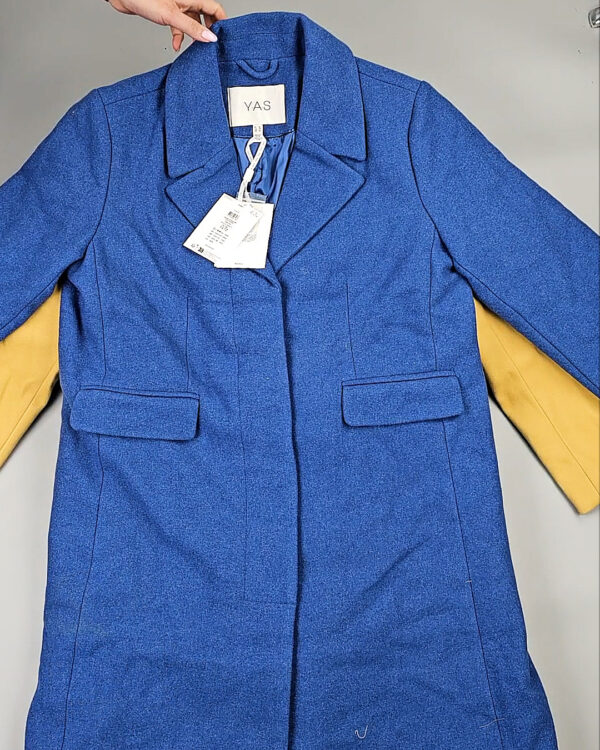 Фотография  913 - Пальто Bestseller 045#10 кг, ЛОТ СТ-9847 оптом в Благовещенске и Амурской области