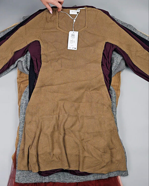 Фотография  972 - Платья VILA Winter 104#7 кг, ЛОТ СТ-9902 оптом в Благовещенске и Амурской области