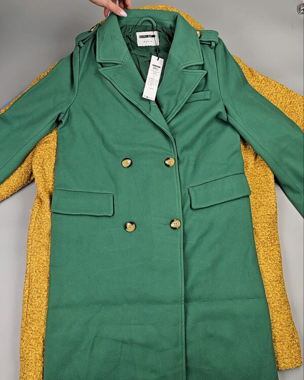 Фотография  925 - Пальто Bestseller 045#10 кг, ЛОТ СТ-9845 оптом в Благовещенске и Амурской области