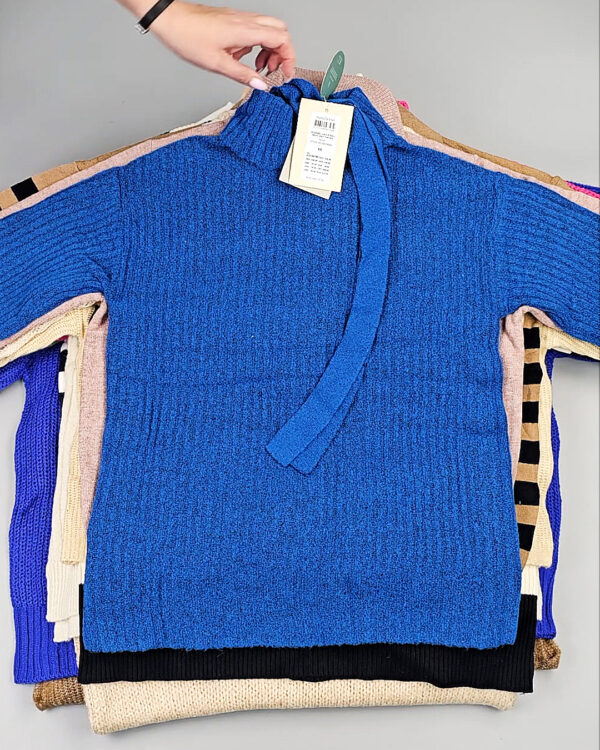 Фотография  561 - Джемпера Bestseller 104#7 кг, ЛОТ СТ-9884 оптом в Благовещенске и Амурской области