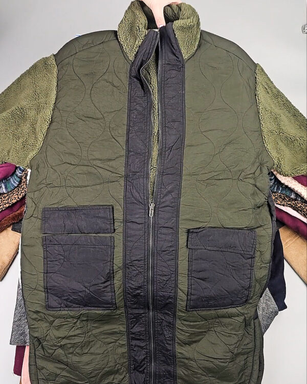 Фотография  436 - Женский микс зима (Winter mix)#20 кг, ЛОТ СХ-0208 оптом в Благовещенске и Амурской области