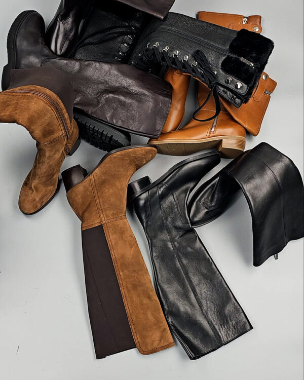 Фотография  849 - Сапоги Италия #7 шт, ЛОТ СТ-9679 оптом в Благовещенске и Амурской области