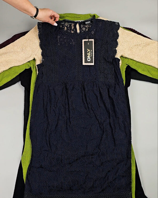 Фотография  938 - Платья Bestseller+DK Winter 035#7 кг, ЛОТ СТ-10000 оптом в Благовещенске и Амурской области