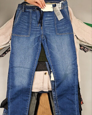 Фотография  954 - DK, Bestseller + Winter mix#15 кг, ЛОТ СТ-9956 оптом в Благовещенске и Амурской области