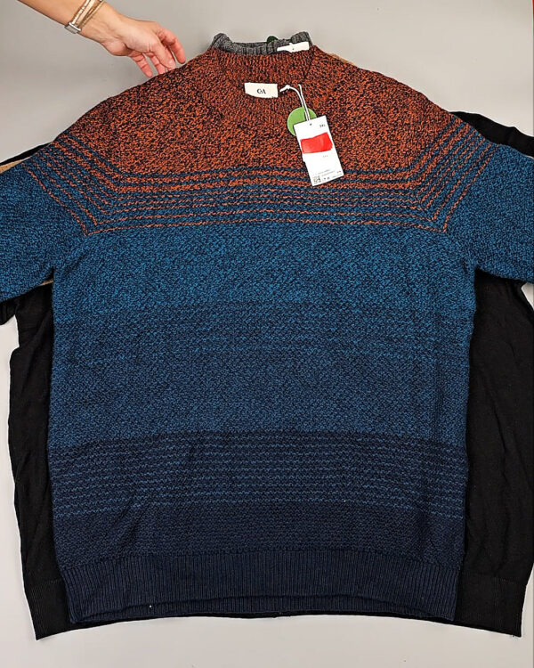 Фотография  418 - Джемпера мужские C&A 025#7,6 кг, ЛОТ СТ-10006 оптом в Благовещенске и Амурской области