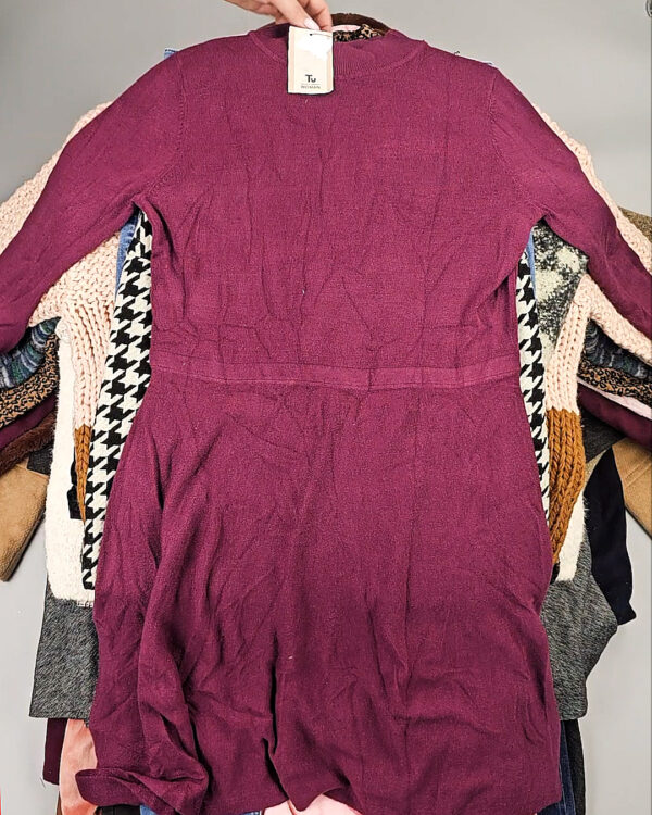 Фотография  730 - Женский микс зима (Winter mix)#20 кг, ЛОТ СХ-0208 оптом в Благовещенске и Амурской области