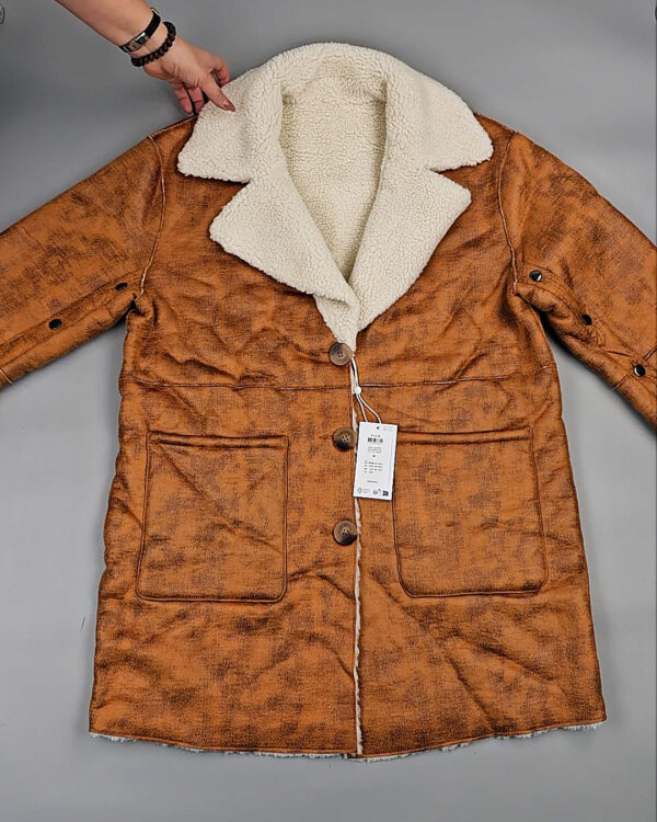 Фотография  514 - Верхняя одежда VILA 104#10 кг оптом в Благовещенске и Амурской области