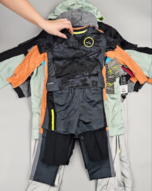 Фотография  414 - Спортивные костюмы дети CAN#6 кг, ЛОТ СТ-9738 оптом в Благовещенске и Амурской области