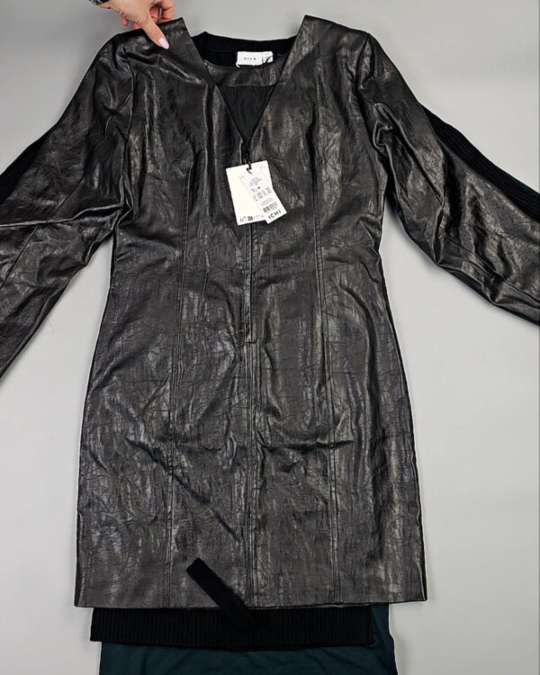 Фотография  103 - Платья Bestseller+DK Winter 035#7 кг, ЛОТ СТ-9919 оптом в Благовещенске и Амурской области