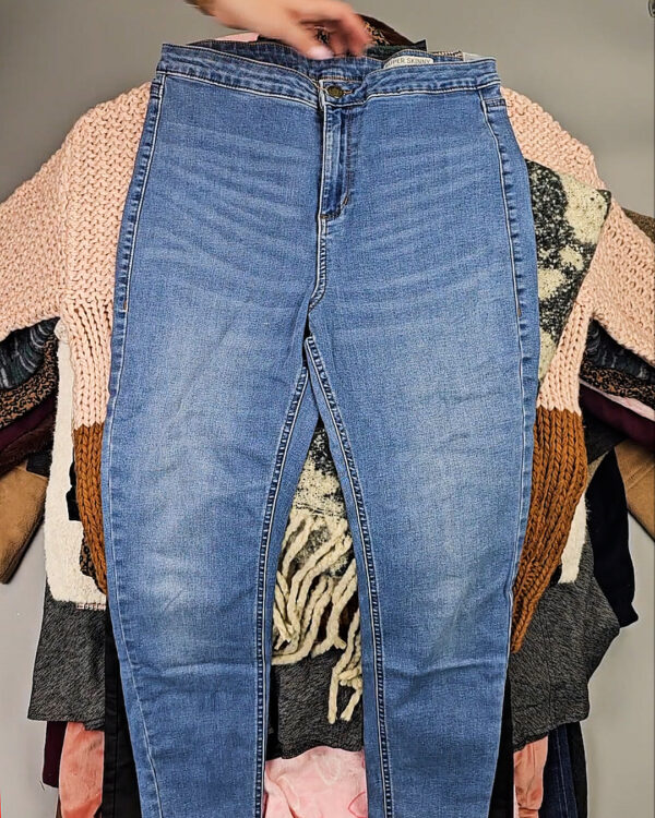 Фотография  214 - Женский микс зима (Winter mix)#20 кг, ЛОТ СХ-0208 оптом в Благовещенске и Амурской области