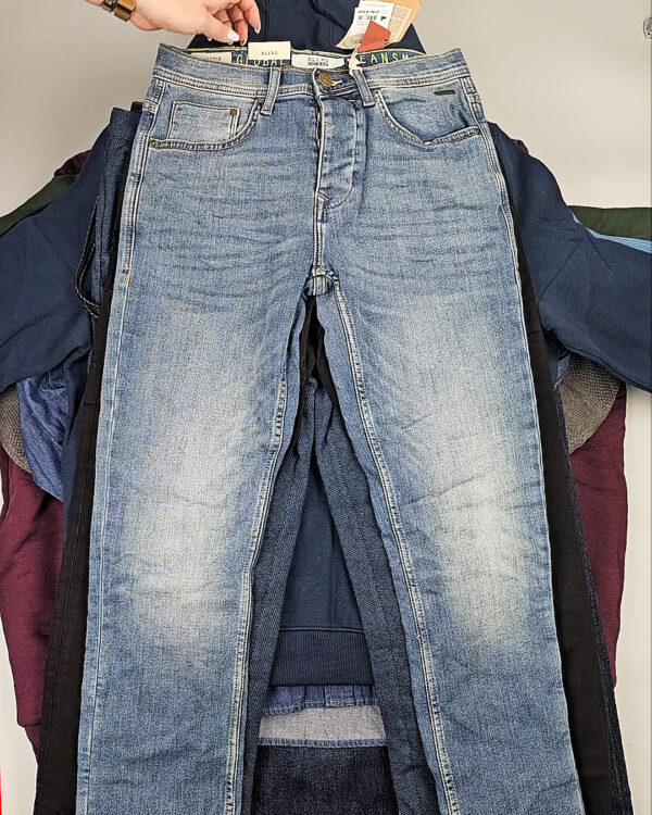 Фотография  757 - BLEND HE W 064#15 кг, ЛОТ СТ-9791 оптом в Благовещенске и Амурской области