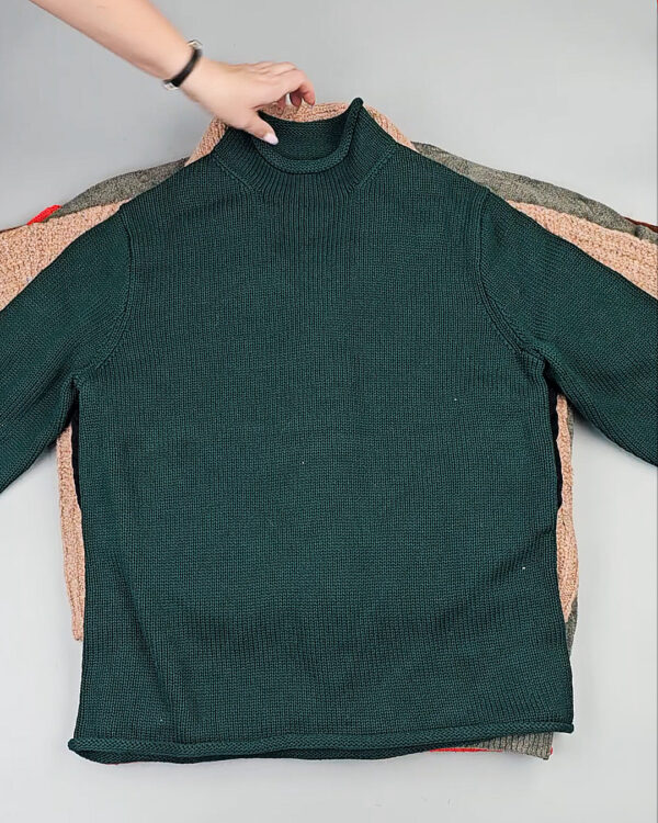 Фотография  546 - Джемпера СТОК CAN#10 кг, ЛОТ СТ-9915 оптом в Благовещенске и Амурской области