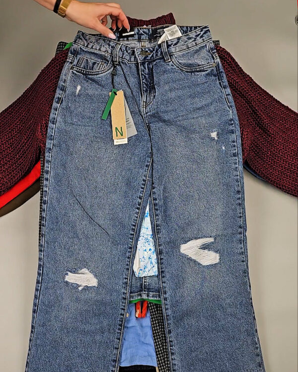 Фотография  633 - DK+Bestseller 085#16 кг, ЛОТ СТ-9950 оптом в Благовещенске и Амурской области