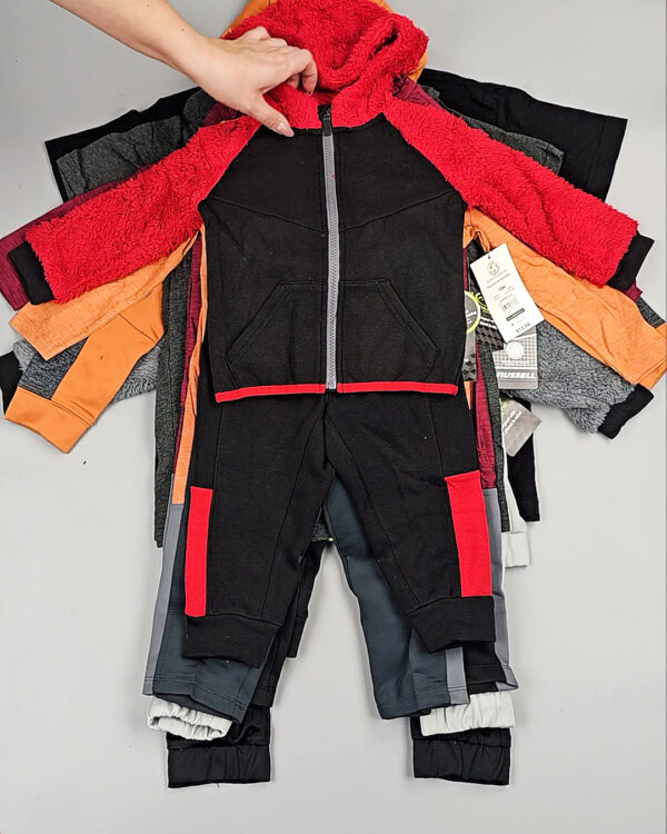 Фотография  723 - Спортивные костюмы дети CAN#6 кг, ЛОТ СТ-9740 оптом в Благовещенске и Амурской области