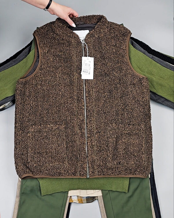 Фотография  713 - CASUAL FRIDAY Winter 075#20 кг, ЛОТ СТ-9985 оптом в Благовещенске и Амурской области