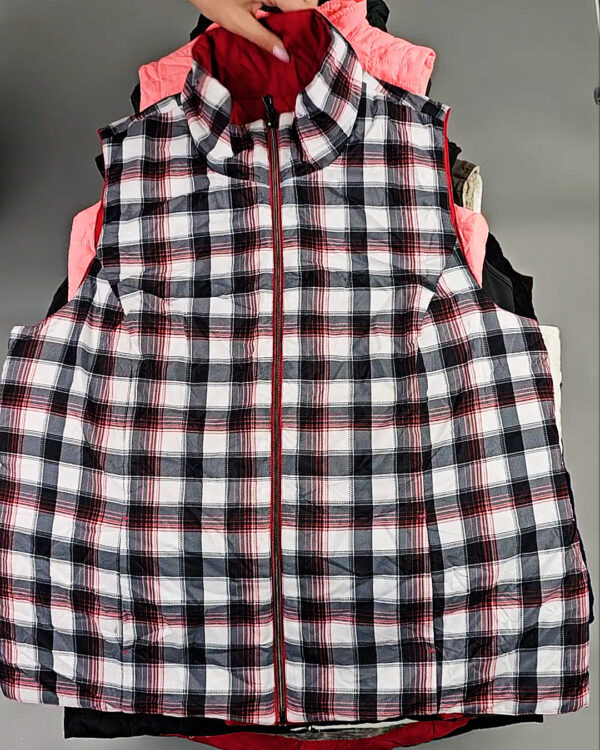 Фотография  815 - Жилеты м/ж (SKI Vest)#20 кг, ЛОТ СХ-0243 оптом в Благовещенске и Амурской области