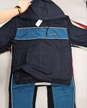 Фотография  856 - Спортивные костюмы (Herren-Trainingsanzuge voп HIS)#17,8 кг, ЛОТ СТ-9632 оптом в Благовещенске и Амурской области